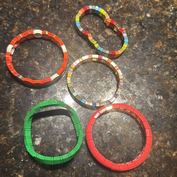 5 Colorful Beaded Bracelet Set - “LOVE” Multicolor Gold Bracelet SET - Stretchy - Picture 3 of 3